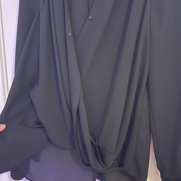 Trouve, medium black long sleeve - Picture 4 of 6